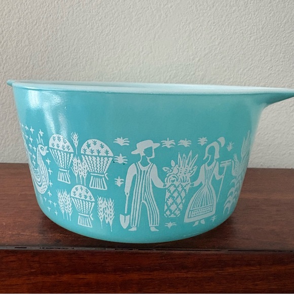 Vintage PYREX Butterprint 473 Turquoise White 1 qt Casserole Dish no lid - Picture 2 of 6